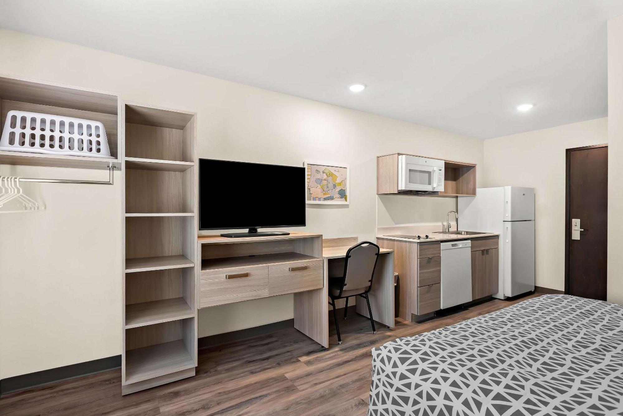 Woodspring Suites Savannah West Chatham Parkway Екстер'єр фото