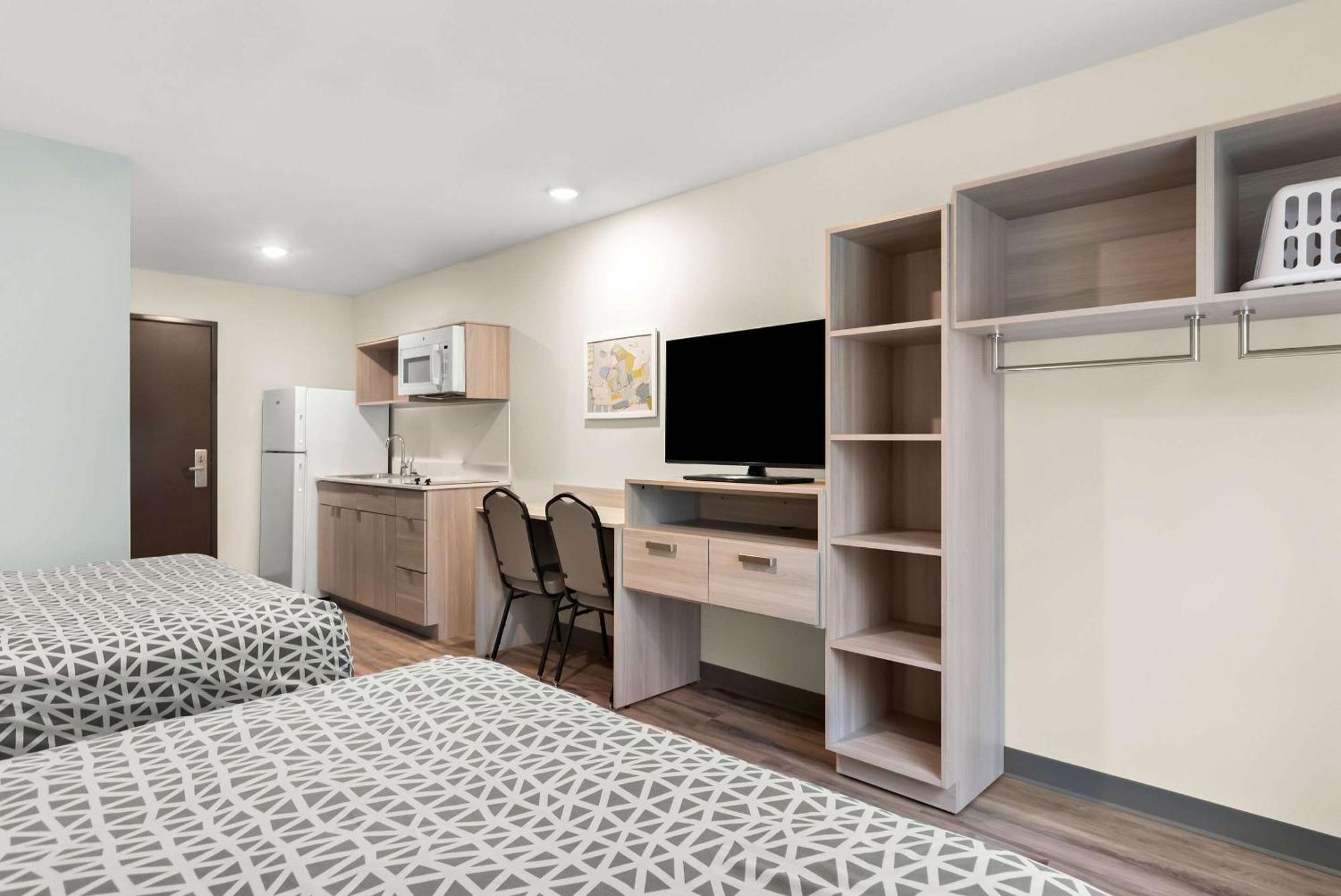 Woodspring Suites Savannah West Chatham Parkway Екстер'єр фото