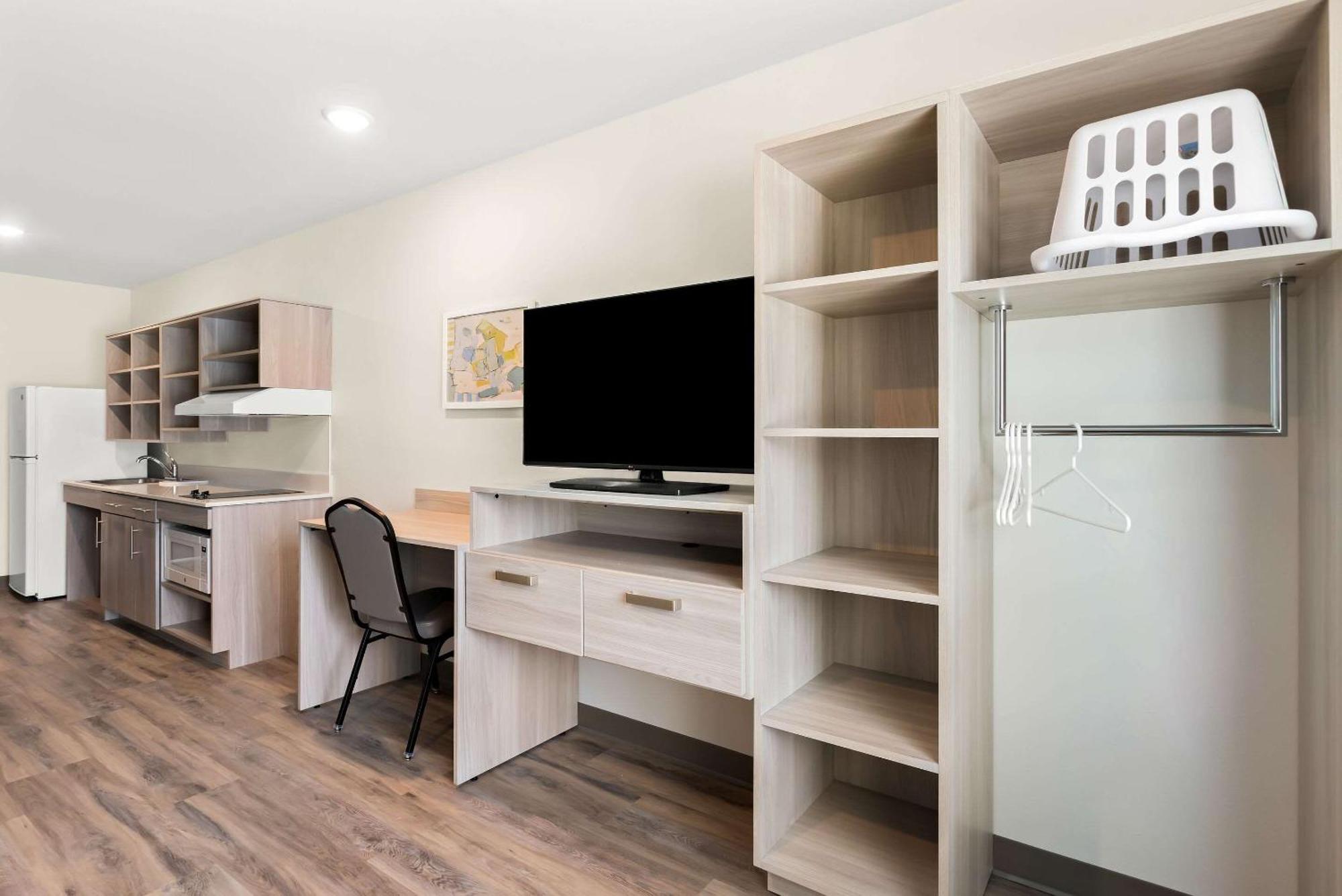 Woodspring Suites Savannah West Chatham Parkway Екстер'єр фото